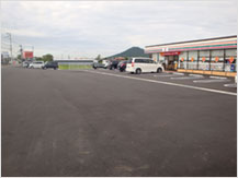 コンビニ駐車場舗装工事